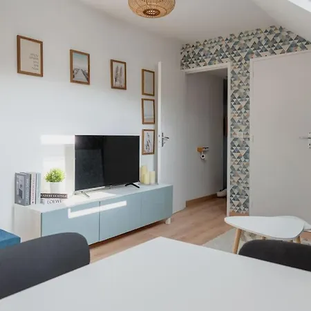 Sous Velux T2 Apartament