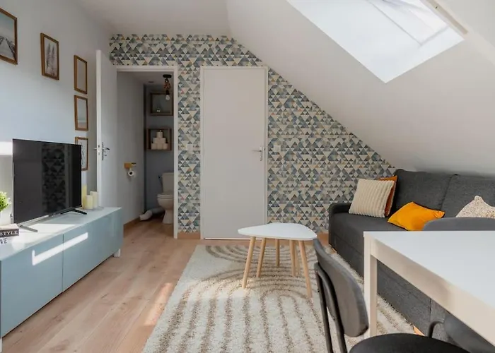 Sous Velux T2 Apartament *