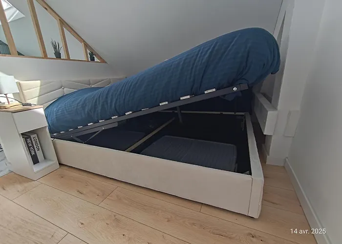 Sous Velux T2 Apartament Saint-Nazaire (Loire-Atlantique)